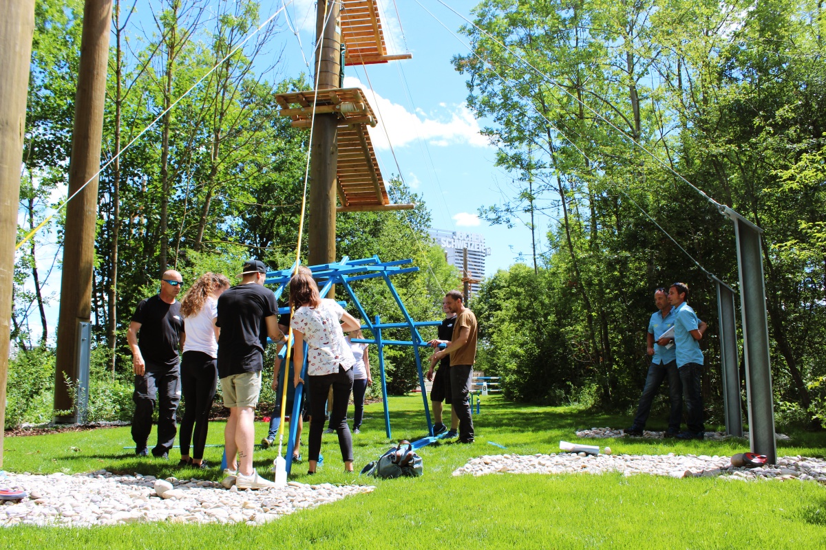 Ihr Teambuilding in der Jochen Schweizer Arena
