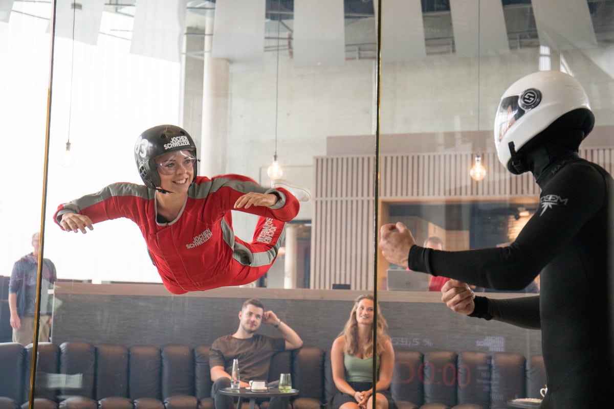 Indoor Skydiving - im Team abheben