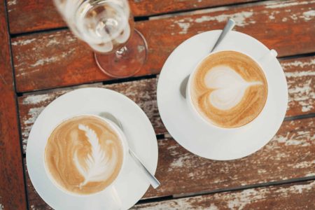 Kaffee-Variationen beim Sonntagsbrunch